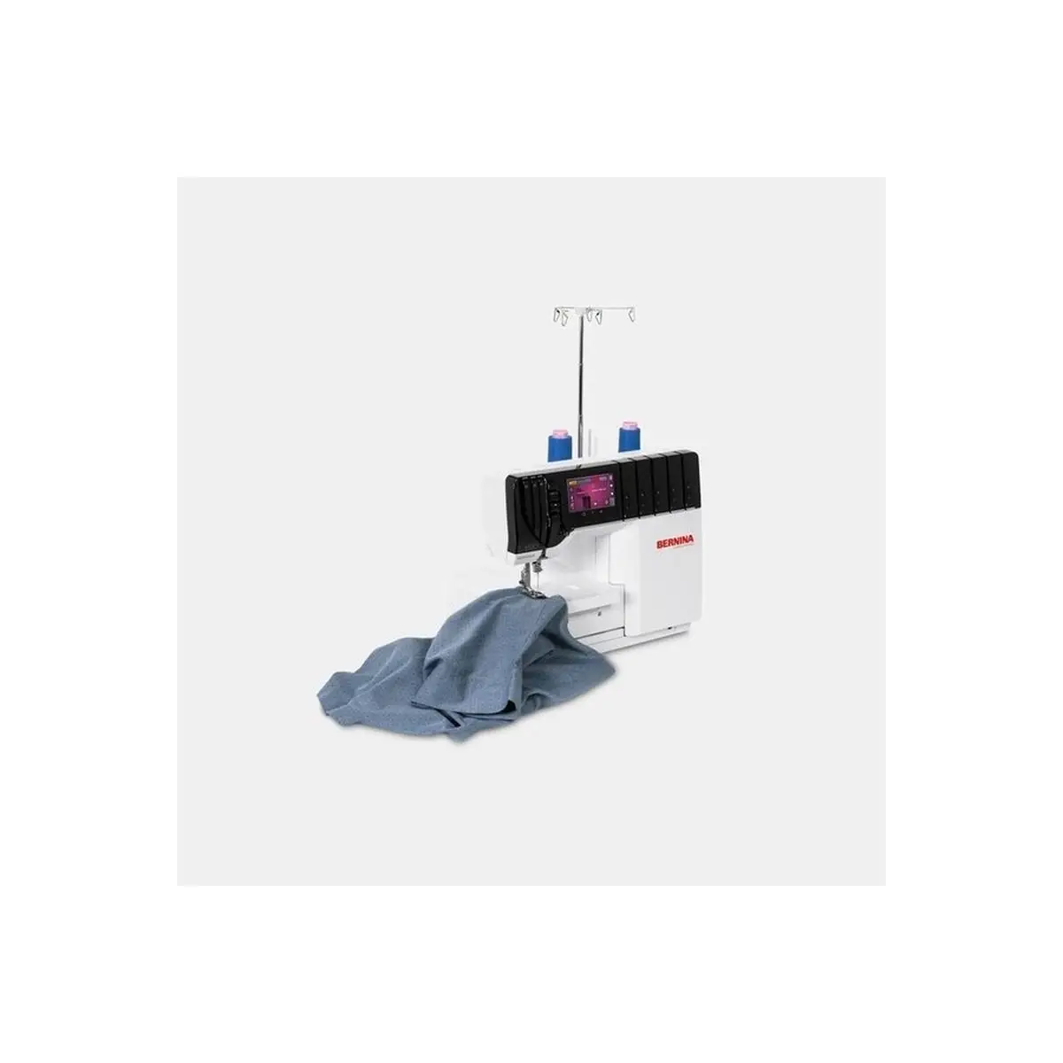 BERNINA L890 Airlock Serger & Coverstitch Machine