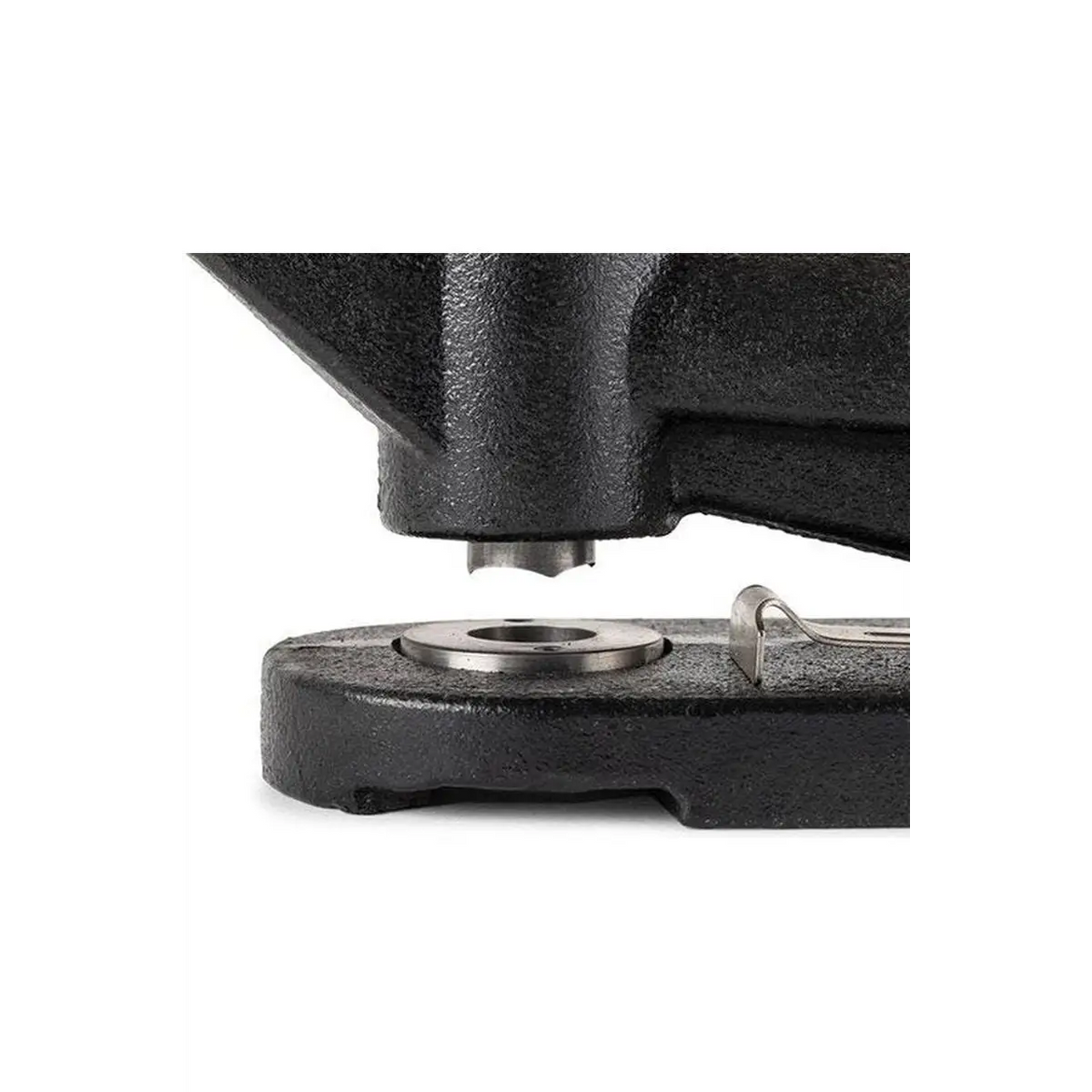 kobe-industrial-rabbit-pattern