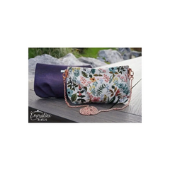 The Flora Wristlet