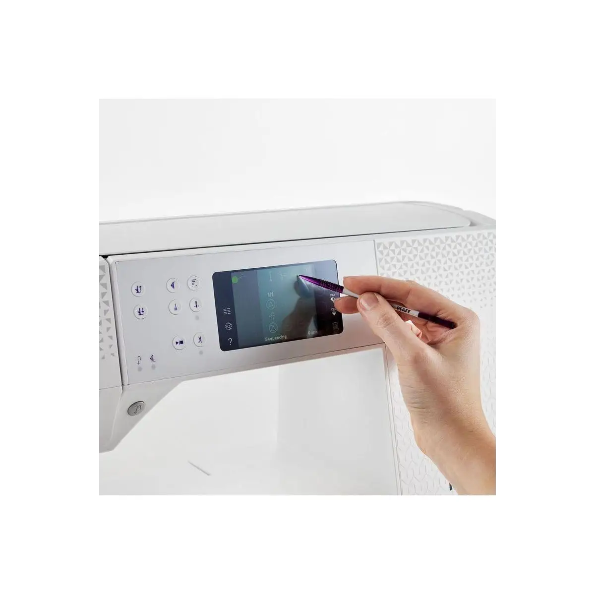 PFAFF® expression 710 Sewing Machine Special Edition