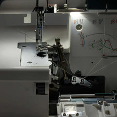 PFAFF® admire™ 3000 Overlock Machine